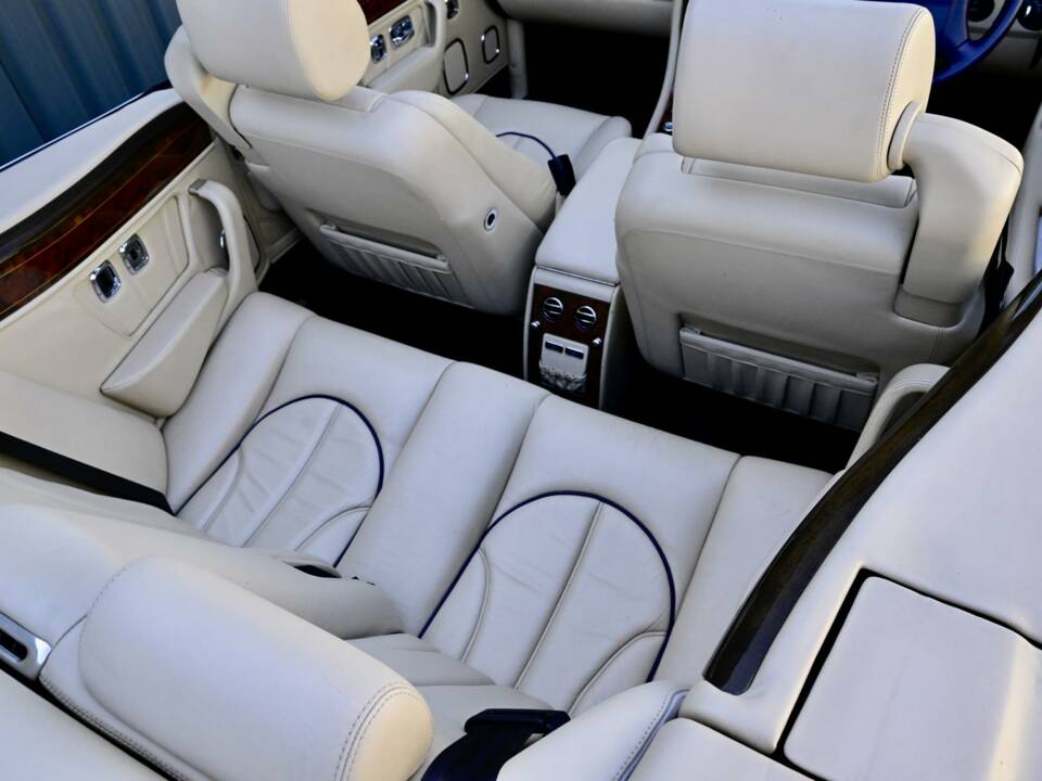 Bild 37/50 von Rolls-Royce Corniche V (2000)