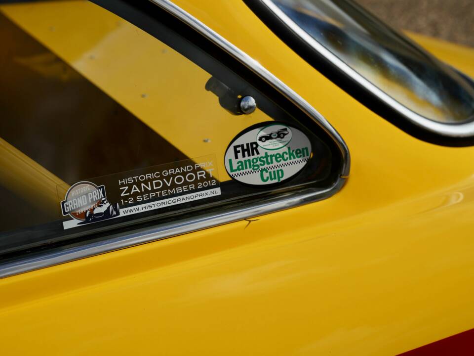 Afbeelding 28/50 van Alfa Romeo Giulia 1600 Sprint GT (1965)