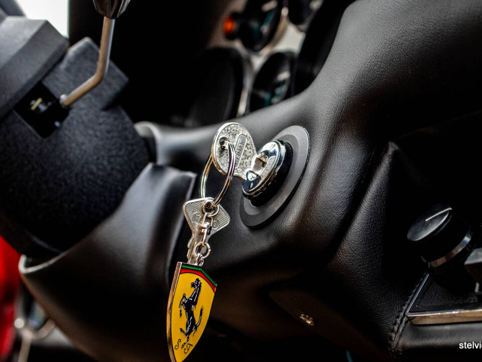 Image 45/65 of Ferrari 308 GTB (1978)