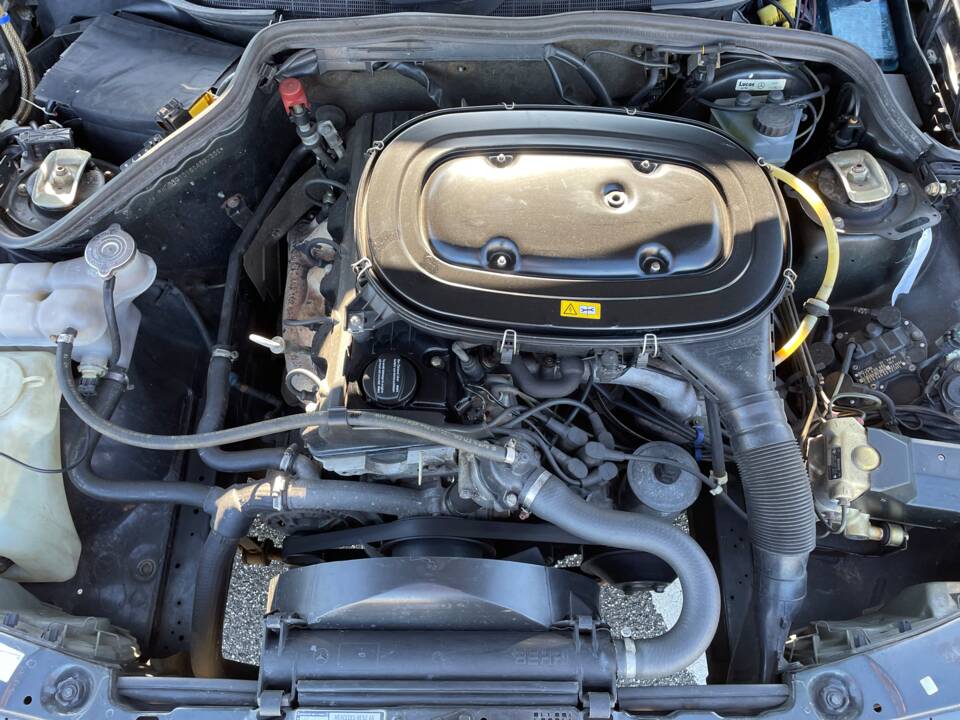 Bild 5/15 von Mercedes-Benz 190 E 1.8 (1992)