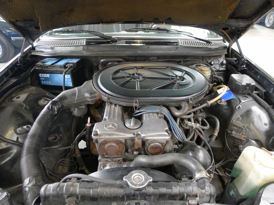 Image 6/44 of Mercedes-Benz 280 (1978)