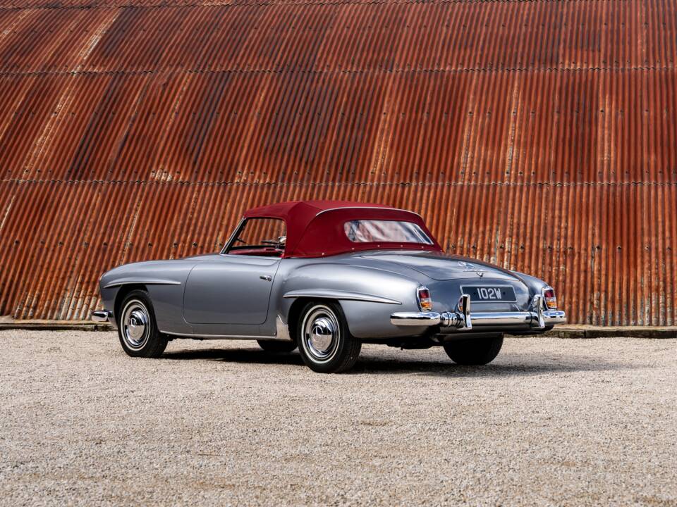 Immagine 8/45 di Mercedes-Benz 190 SL (1960)