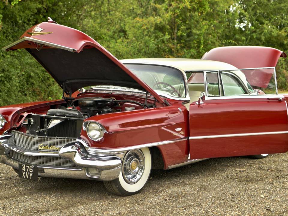 Bild 20/50 von Cadillac 62 Coupe DeVille (1956)