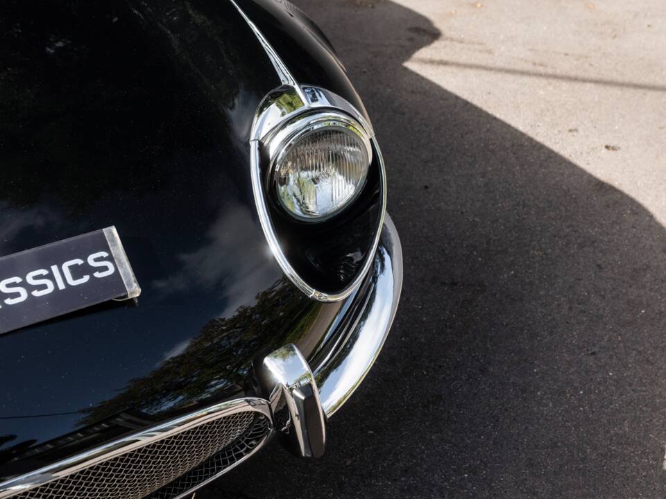 Bild 54/58 von Jaguar E-Type V12 (1974)