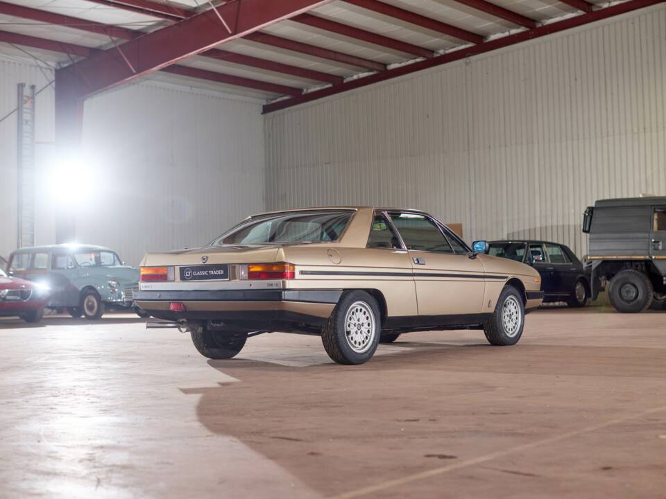Afbeelding 10/41 van Lancia Gamma Coupe 2500 I.E. (1981)