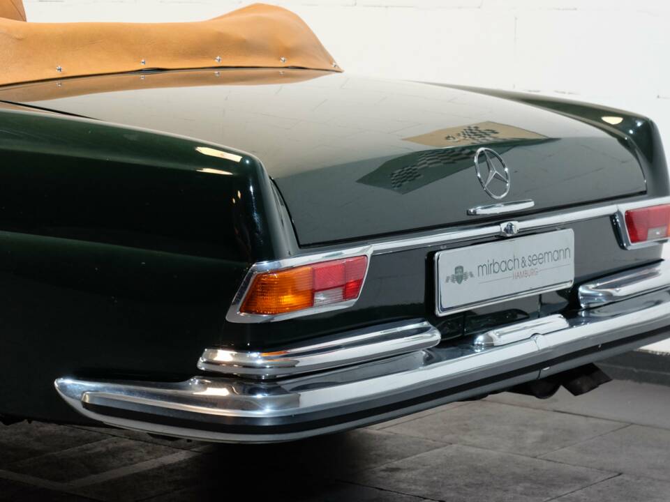 Immagine 28/29 di Mercedes-Benz 280 SE 3,5 (1970)
