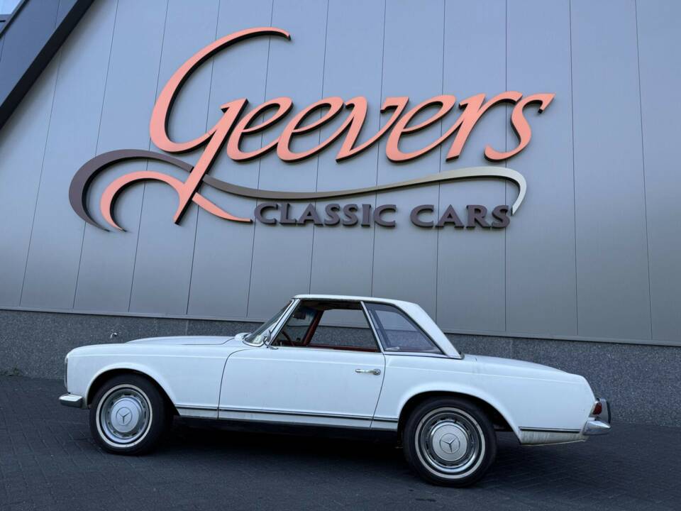 Image 11/50 de Mercedes-Benz 230 SL (1967)