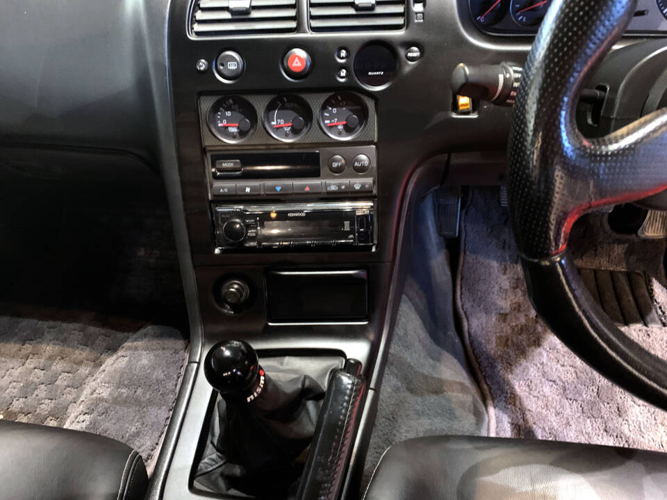 Bild 18/23 von Nissan Skyline GT-R (1996)