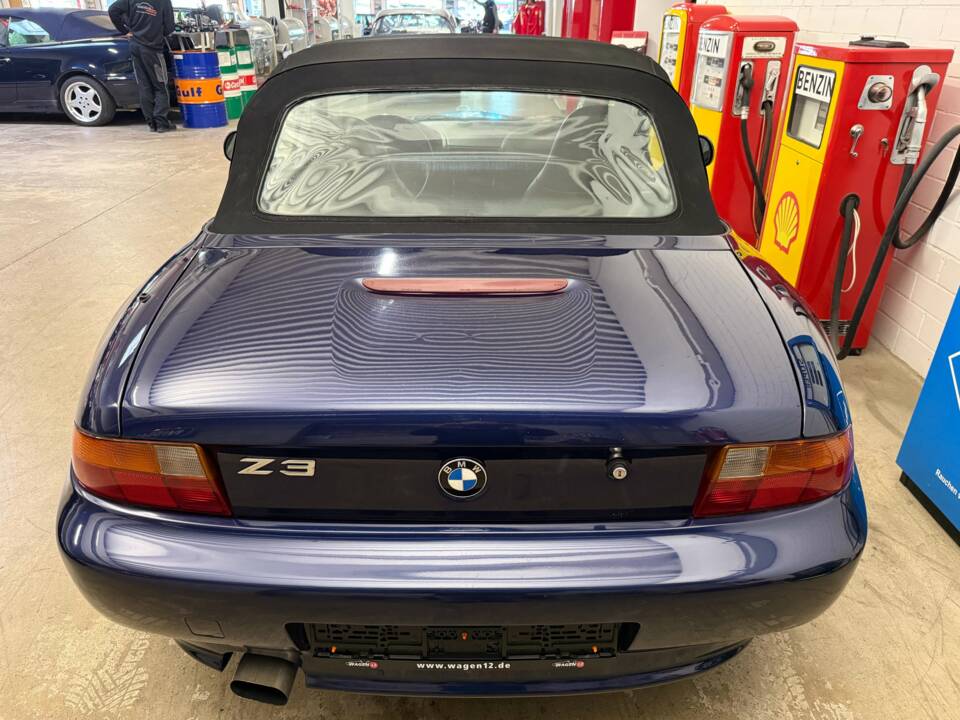 Afbeelding 14/22 van BMW Z3 1.9i (1999)