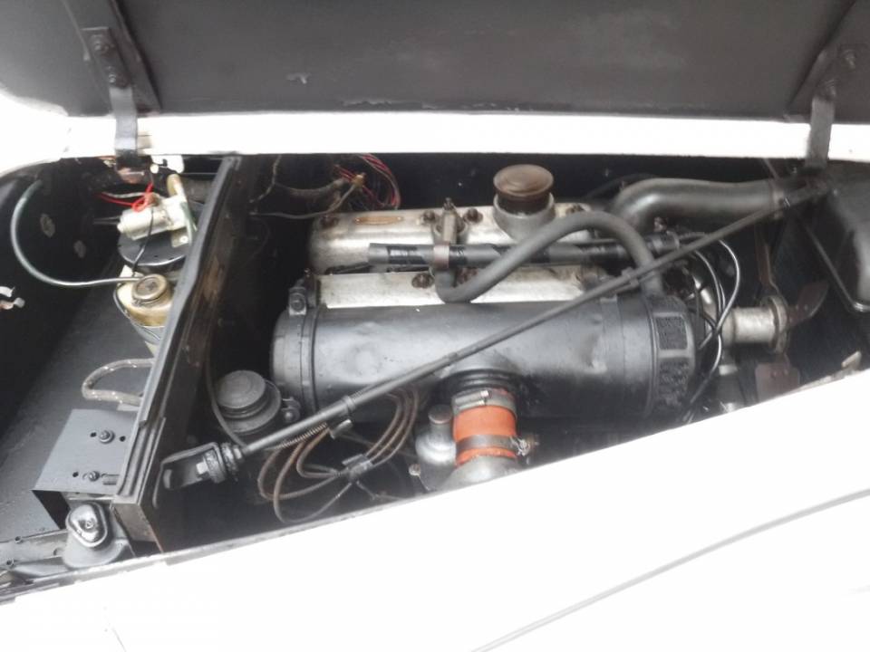 Image 22/47 of Riley 1.5 Litre RME (1954)