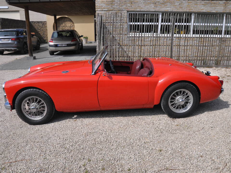 Immagine 4/5 di MG MGA 1600 (1961)