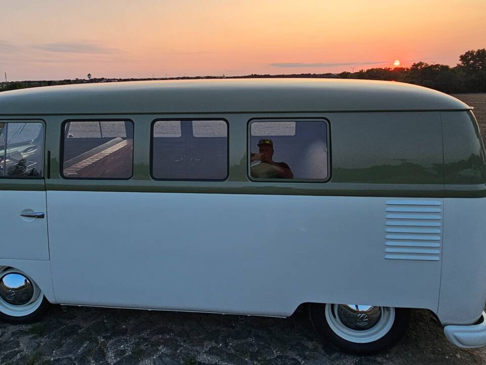 Image 24/30 of Volkswagen T1 Samba 1.2 (1959)