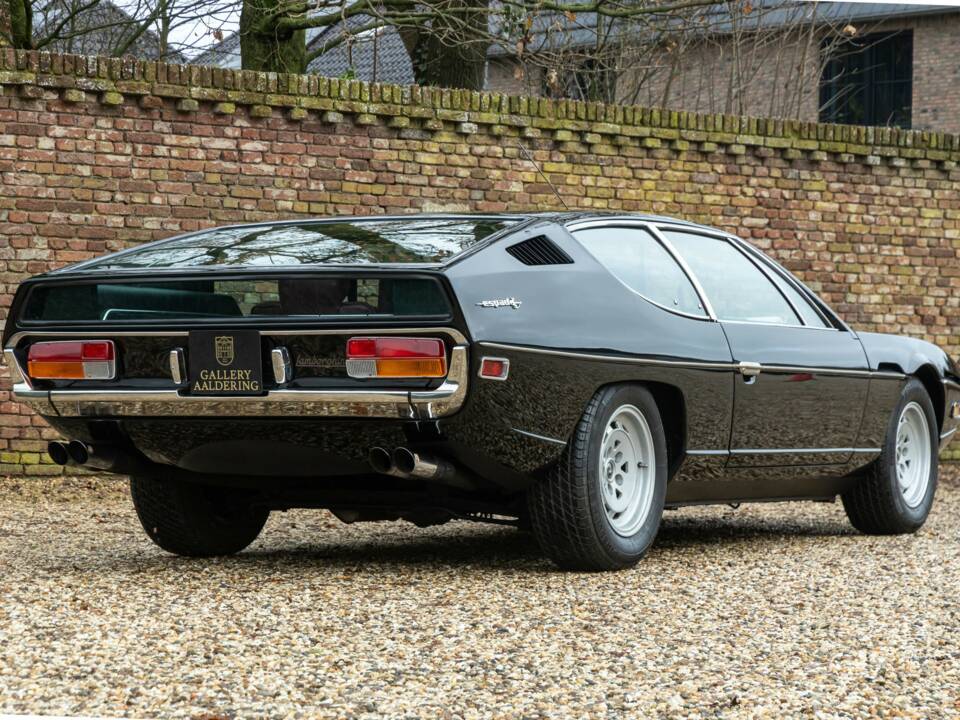Bild 43/50 von Lamborghini Espada 400 GT (1973)