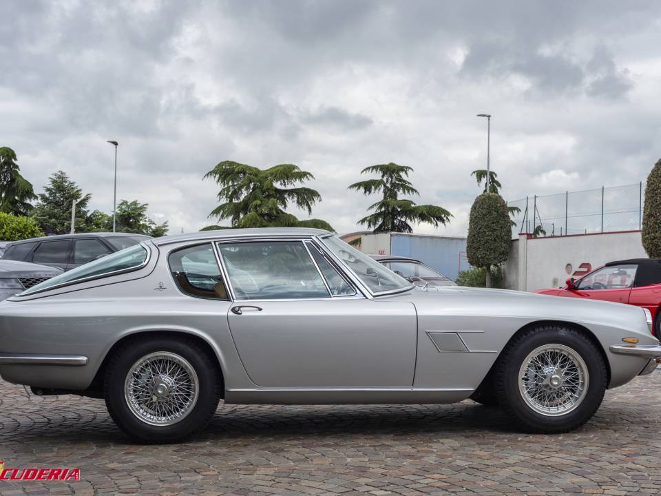 Image 22/24 de Maserati Mistral 3700 (1965)