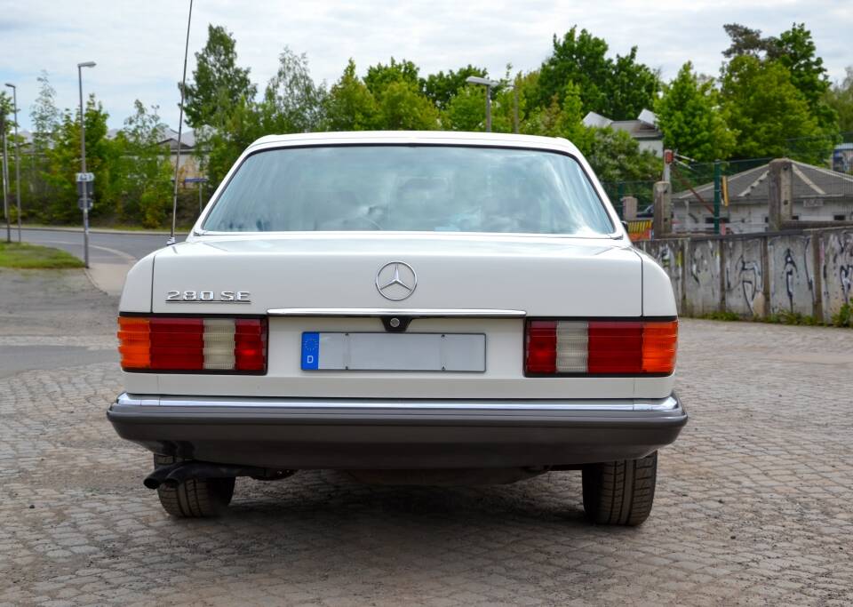 Bild 4/21 von Mercedes-Benz 280 SE (1985)