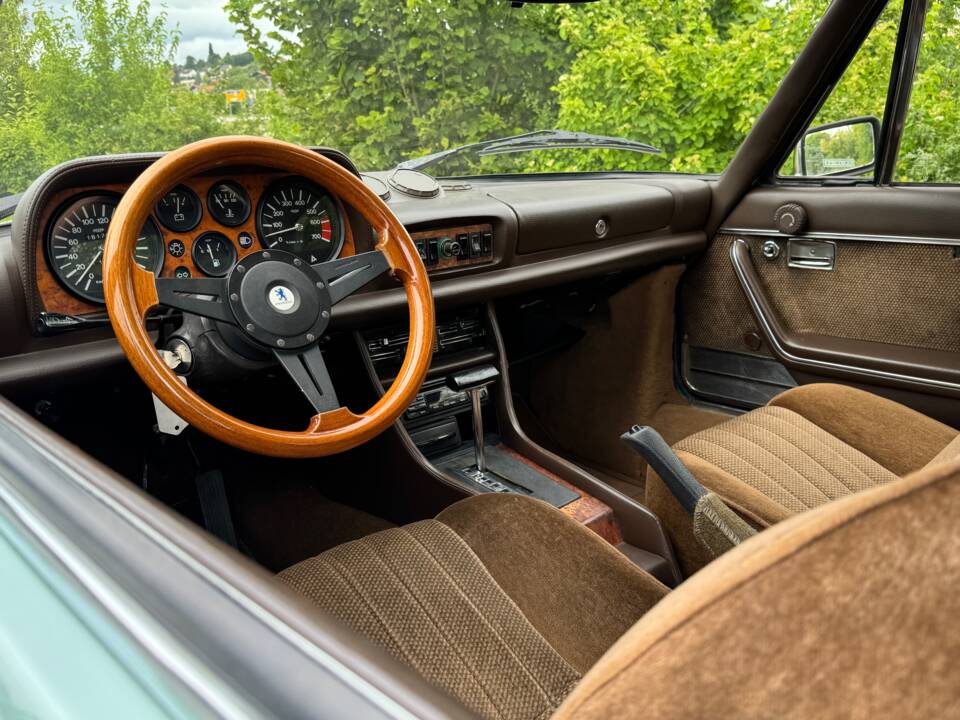 Bild 15/35 von Peugeot 504 Coupé (1983)