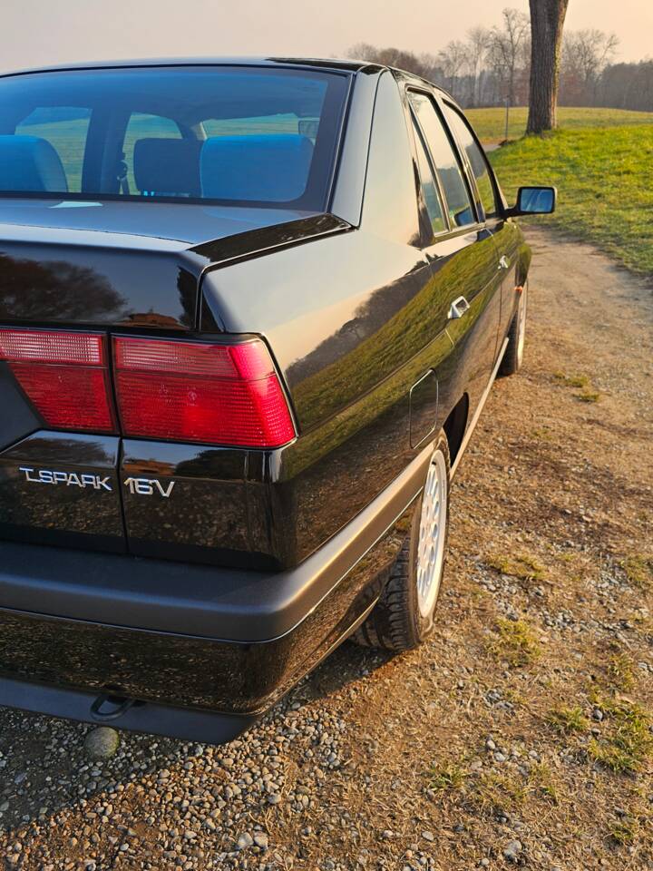 Image 57/100 de Alfa Romeo 155 Twin Spark 2.0 16V (1995)