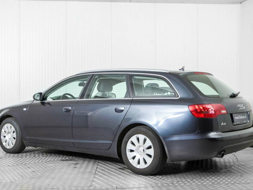 Immagine 6/45 di Audi A6 Avant 2.4 (2006)