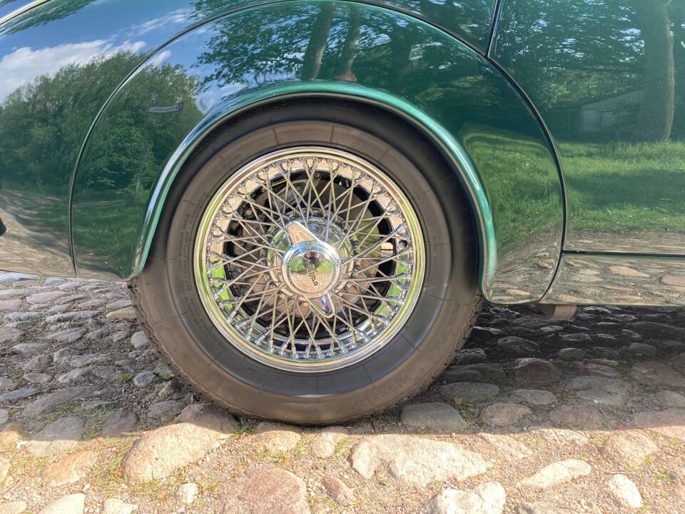 Image 12/35 de Jaguar Mk II 3.8 (1961)