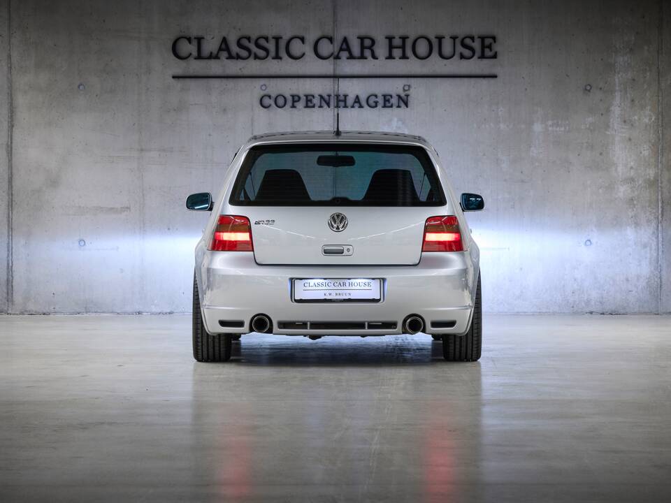 Bild 13/100 von Volkswagen Golf IV 3.2 R32 (2002)