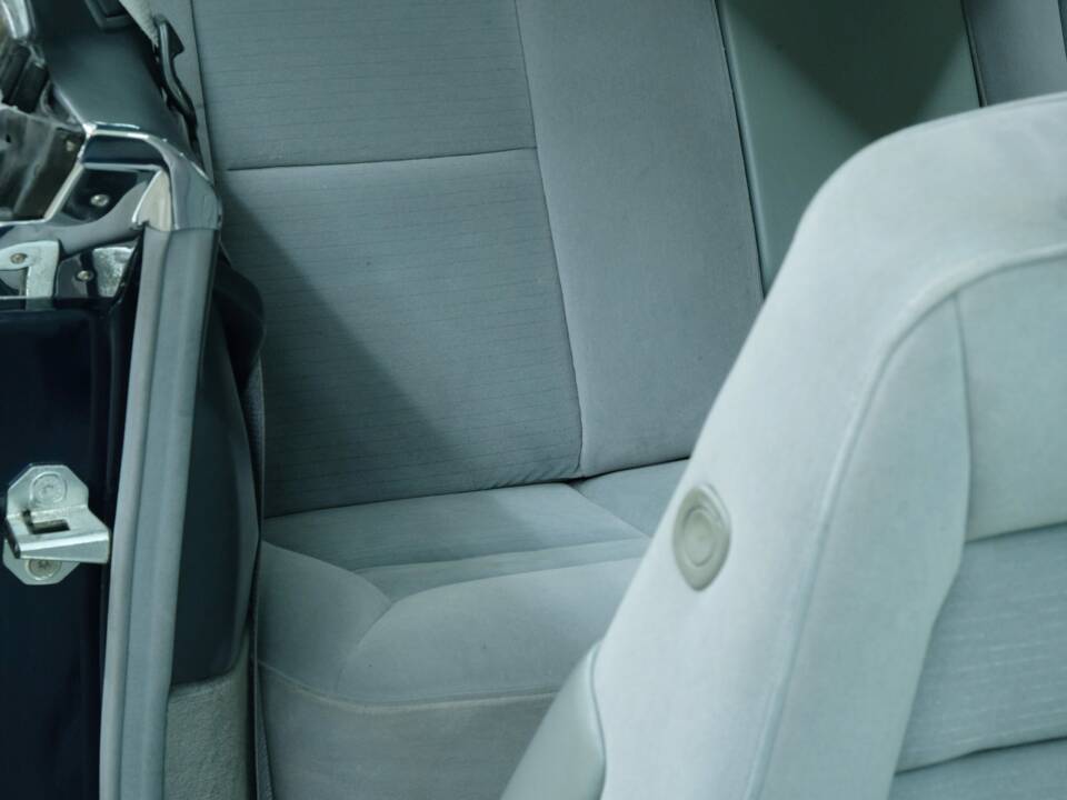 Bild 32/50 von Mercedes-Benz S 420 C (1994)