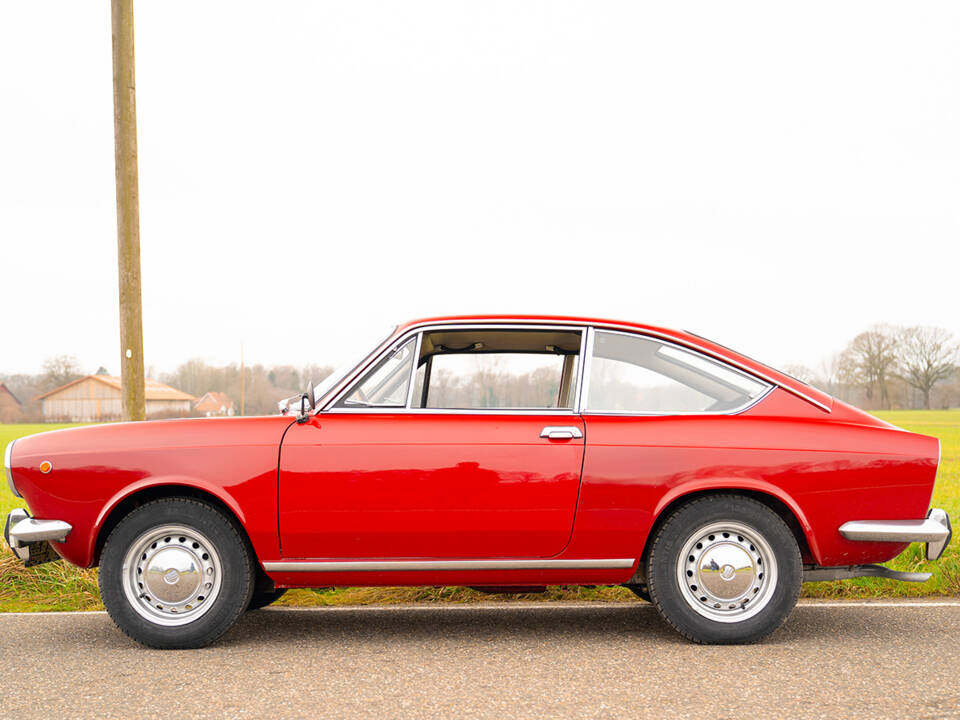 Image 10/58 of FIAT 850 Sport Coupe (1970)