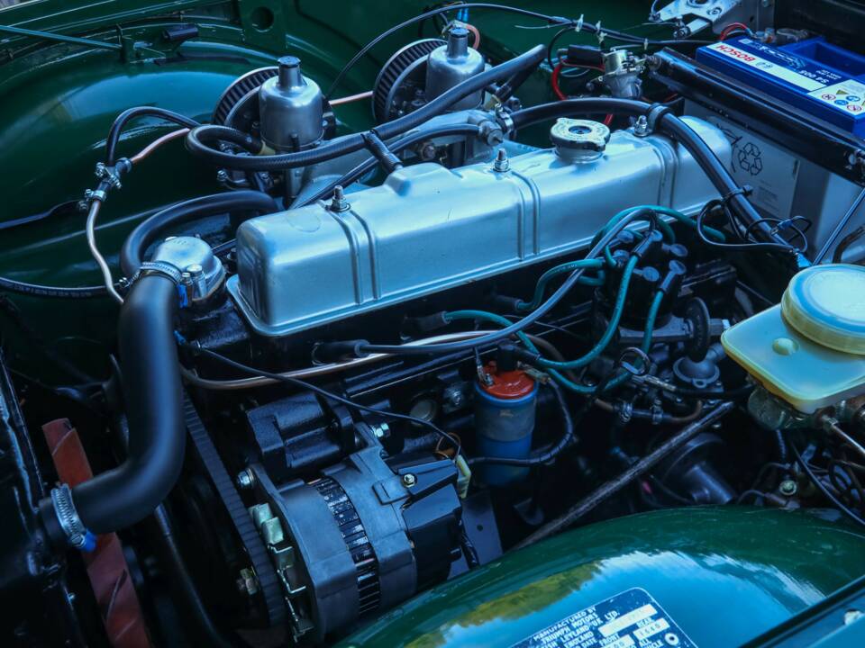 Immagine 41/50 di Triumph TR 6 (1976)