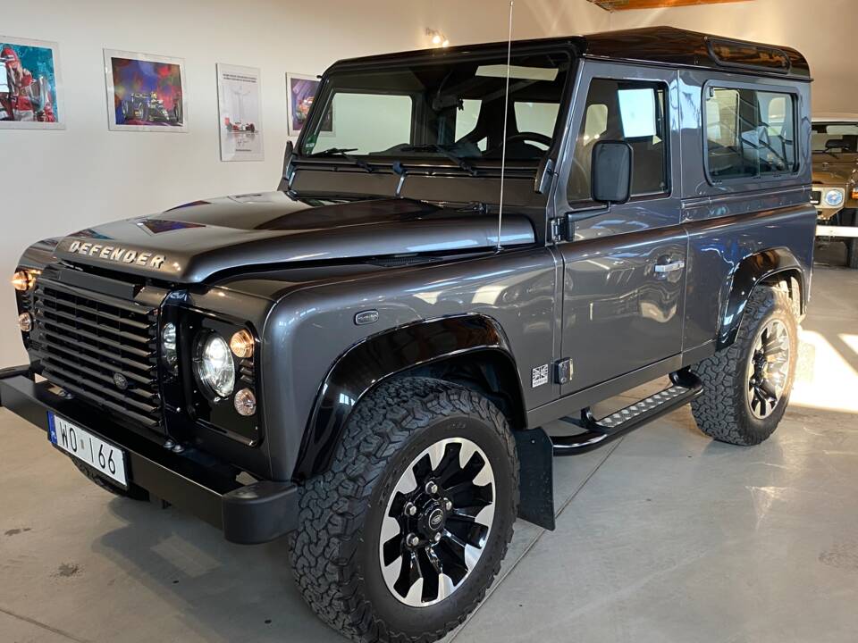 Bild 12/59 von Land Rover Defender 90 Works V8 "70th Edition" (2018)