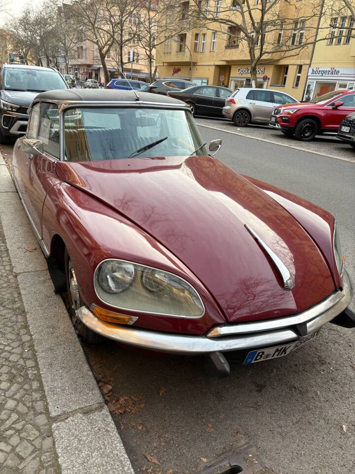 Bild 17/19 von Citroën DS 20 Pallas (1973)