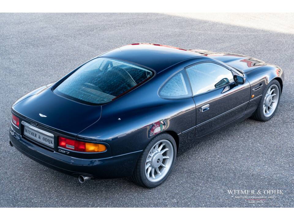 Immagine 2/39 di Aston Martin DB 7 (1999)