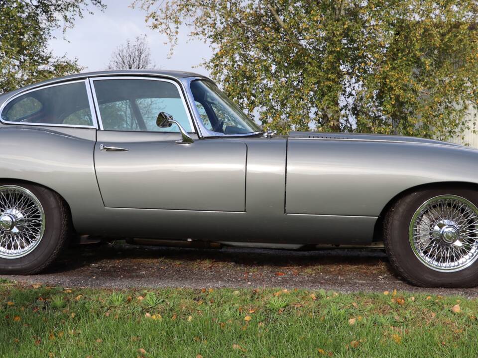 Bild 13/34 von Jaguar E-Type 4.2 (1967)