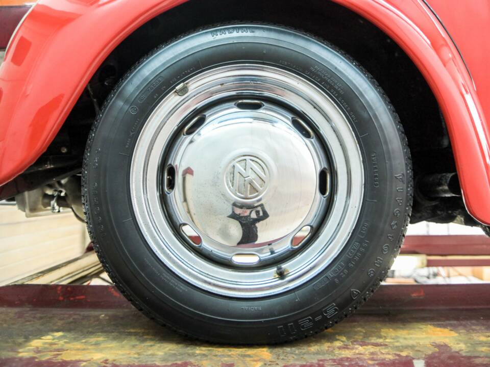 Bild 49/50 von Volkswagen Käfer 1303 LS (1974)