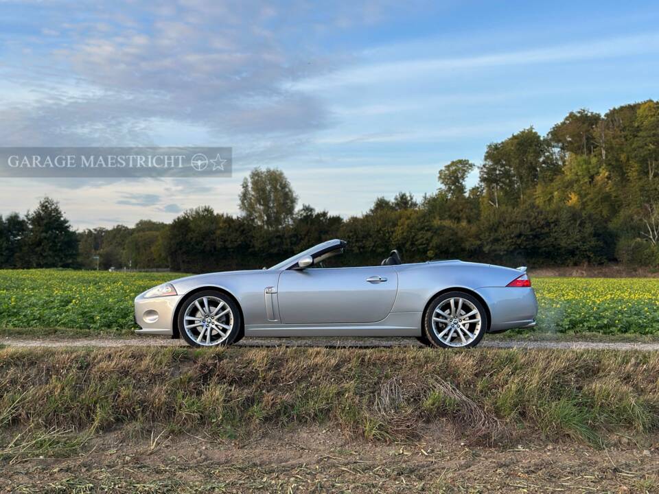 Image 10/84 de Jaguar XK 4.2 (2006)
