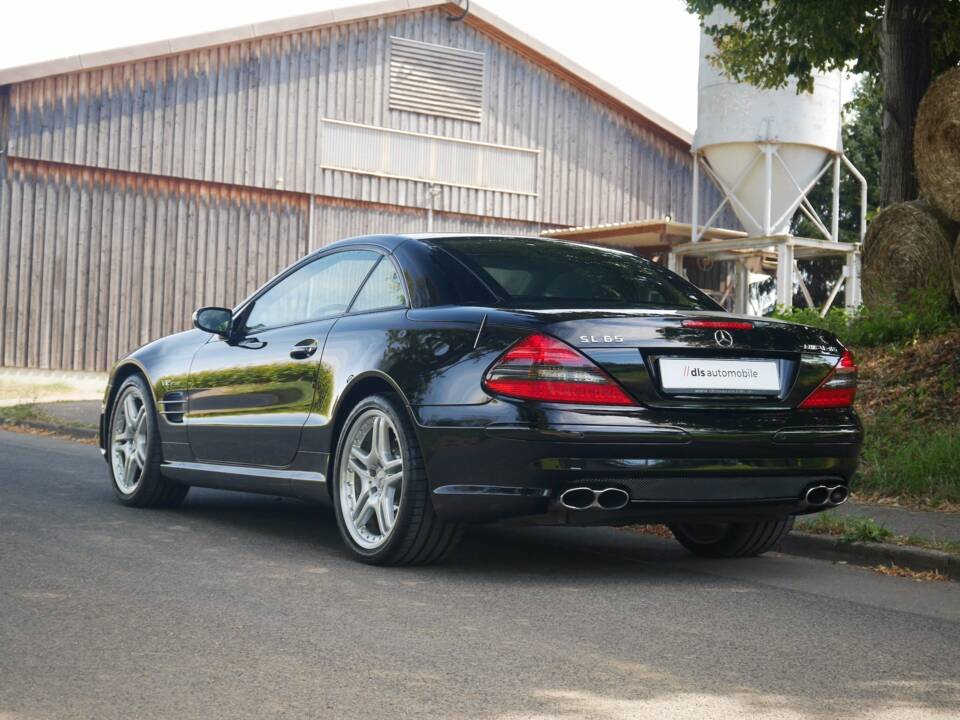 Bild 21/40 von Mercedes-Benz SL 65 AMG (2005)