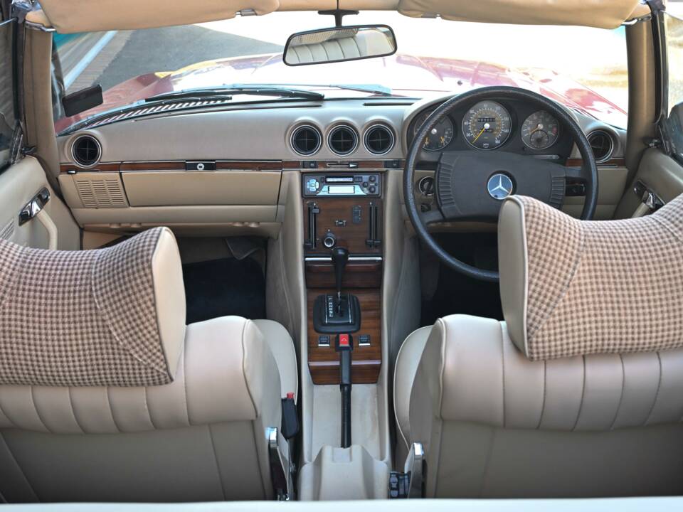 Image 27/50 of Mercedes-Benz 350 SL (1979)