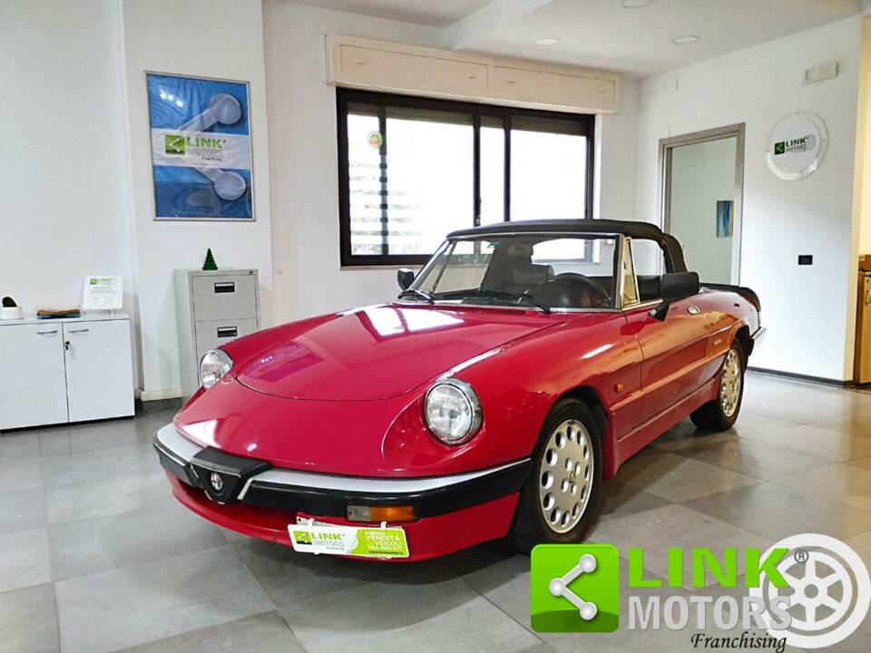 Image 1/10 of Alfa Romeo 2.0 Spider (1987)