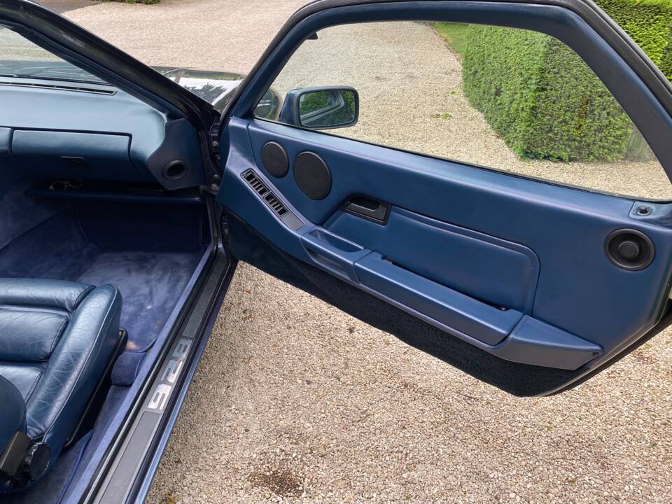 Immagine 12/19 di Porsche 928 S (1983)