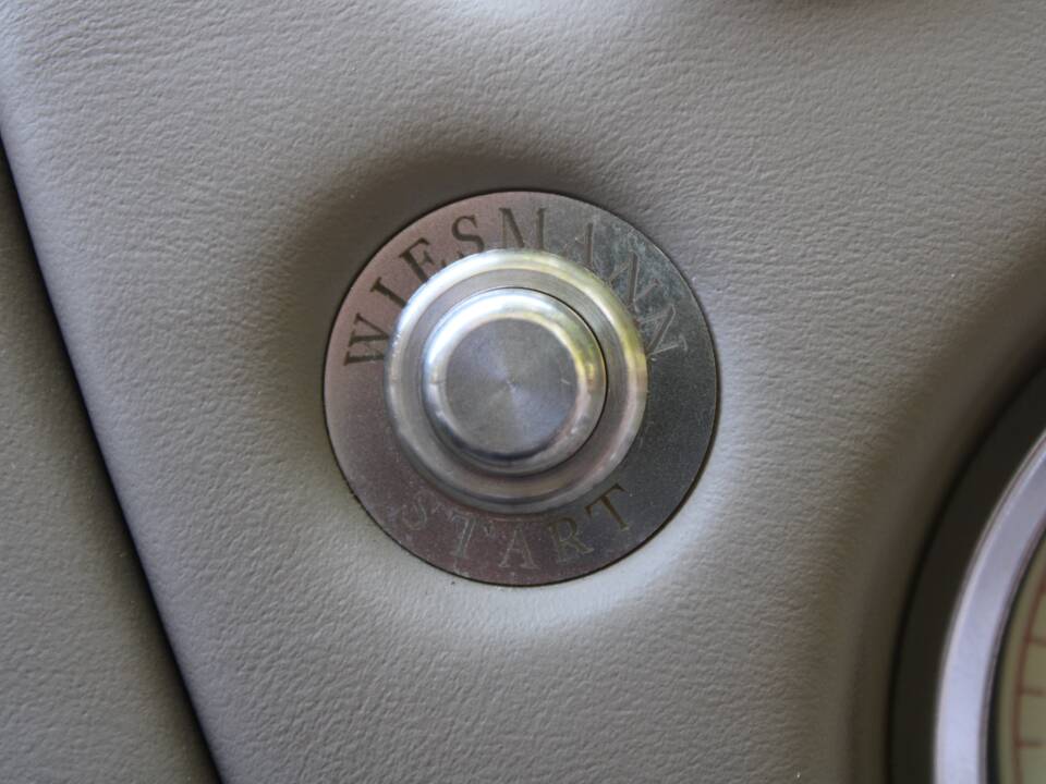 Immagine 35/50 di Wiesmann Roadster MF4 (2012)