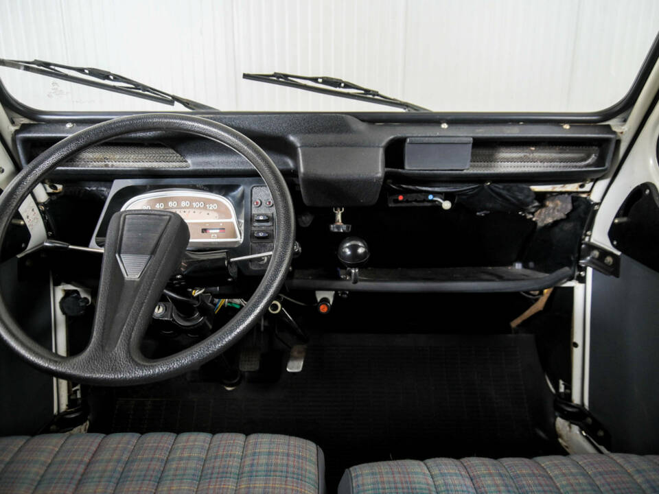 Image 7/50 de Citroën 2 CV 6 (1986)