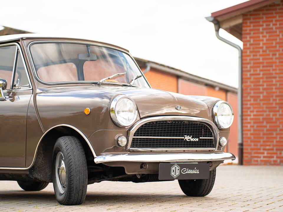 Immagine 9/36 di Innocenti Mini 1001 Export (1972)