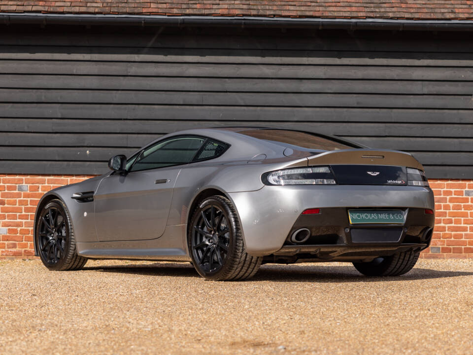 Image 3/71 de Aston Martin V12 Vantage S (2015)