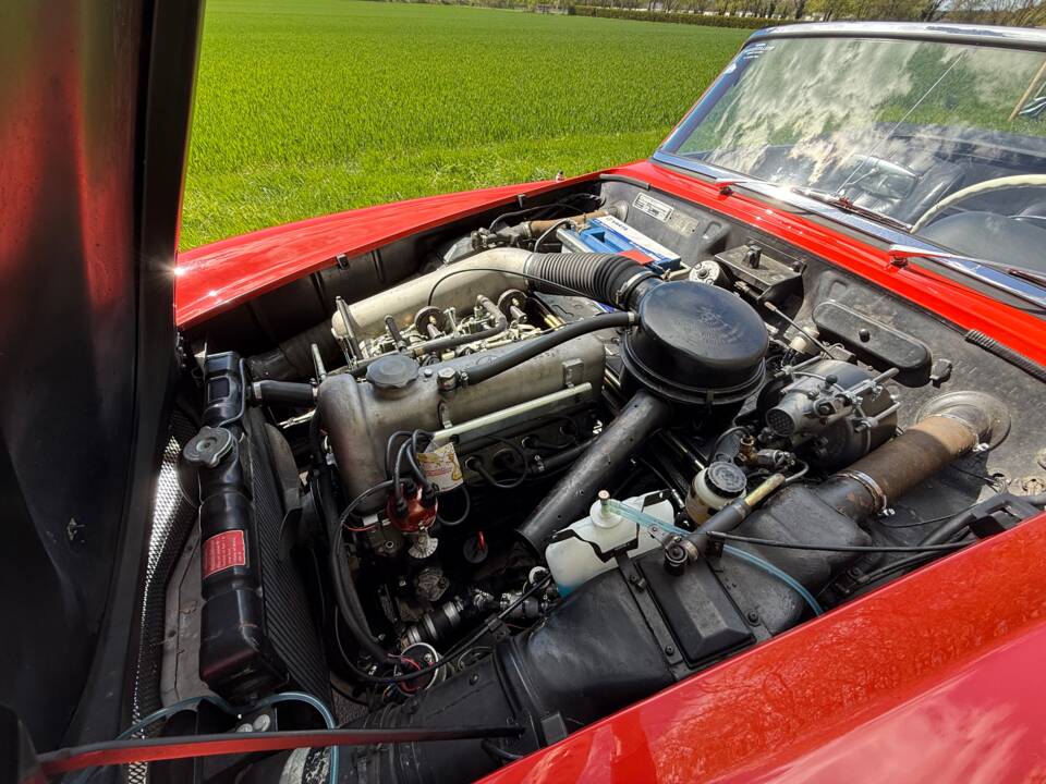 Image 8/9 of Mercedes-Benz 190 SL (1962)