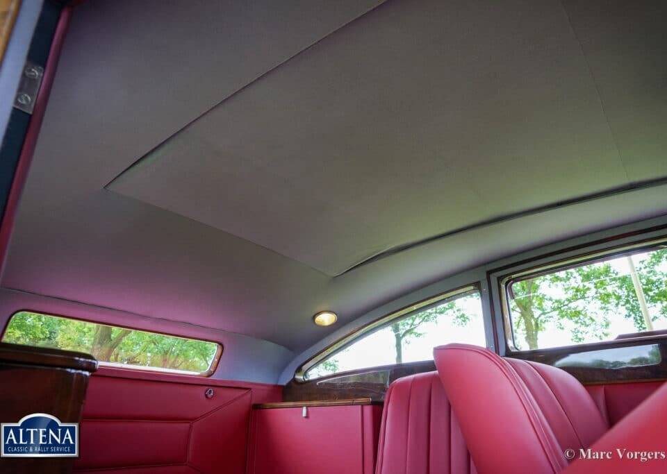 Image 23/88 of Bentley Speed Six “Blue Train” (1949)
