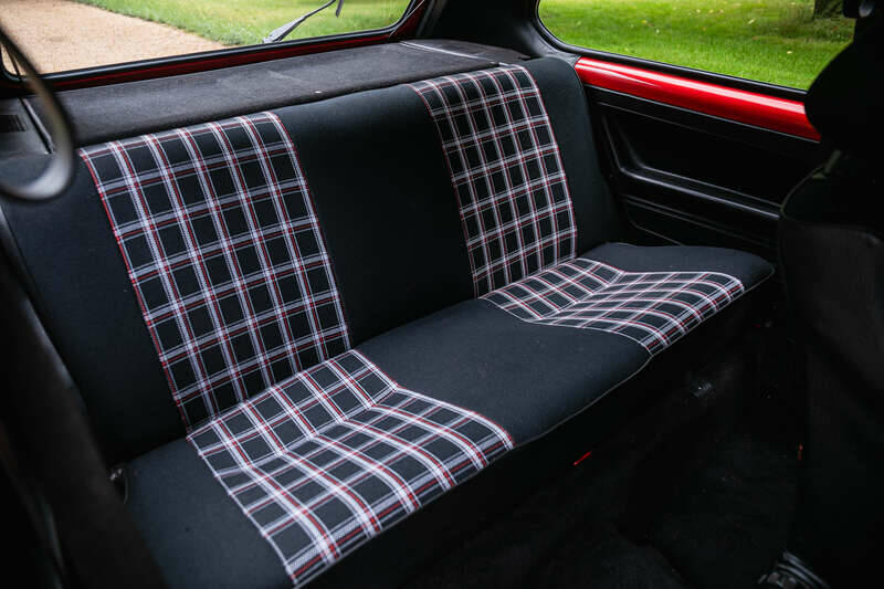 Immagine 17/35 di Volkswagen Golf I GTI 1.6 (1979)