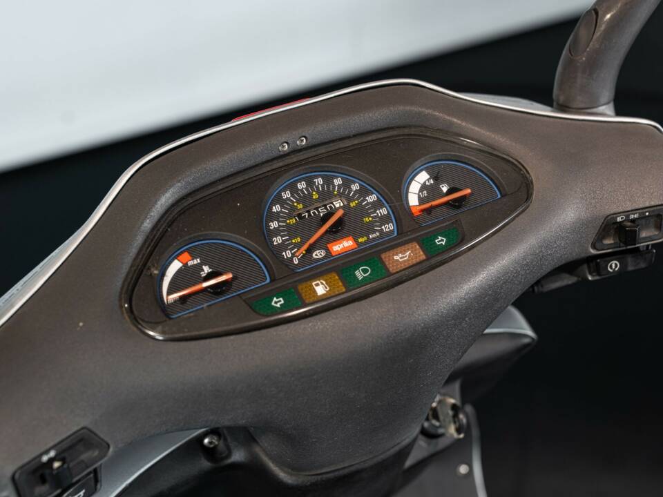 Bild 20/28 von Aprilia SR 50 (1994)