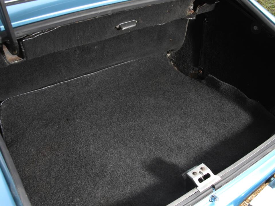 Imagen 29/31 de Aston Martin DB 6 (1968)