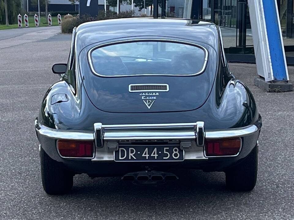 Image 8/46 de Jaguar Type E V12 (2+2) (1972)