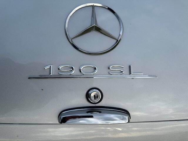 Image 14/15 de Mercedes-Benz 190 SL (1962)