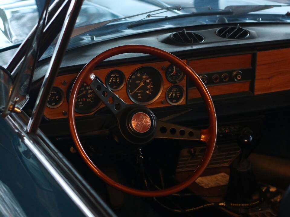 Image 18/19 de FIAT 124 Spider BS (1971)