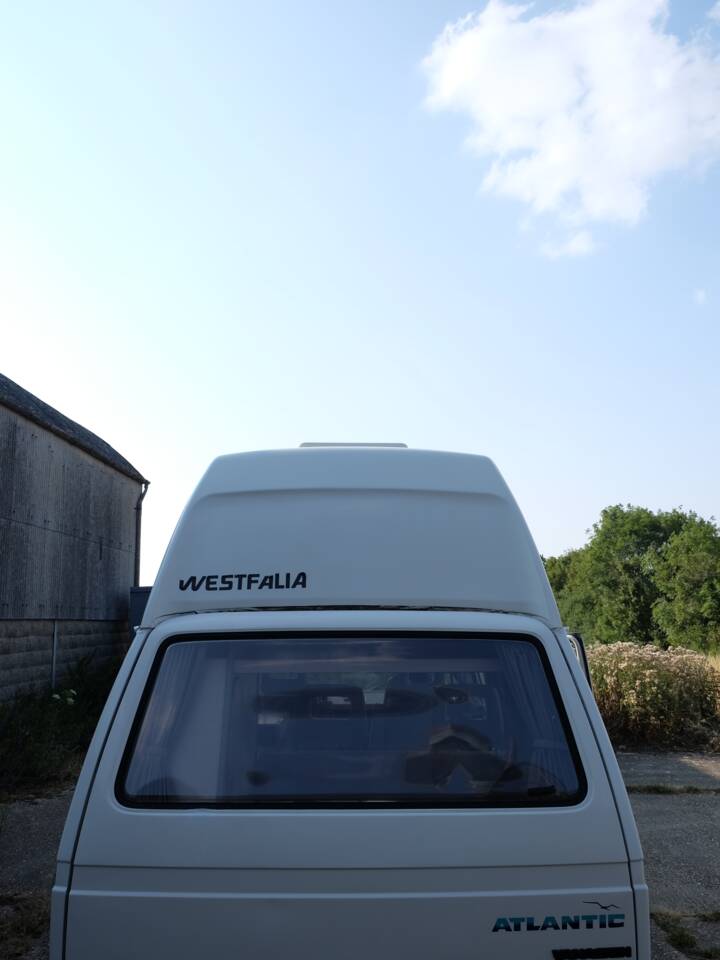 Bild 52/98 von Volkswagen T3 Westfalia 1.6 TD (1990)